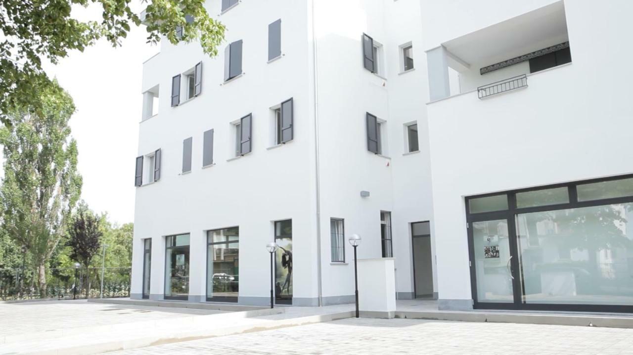 Affittacamere Piacenza Palace Exteriör bild