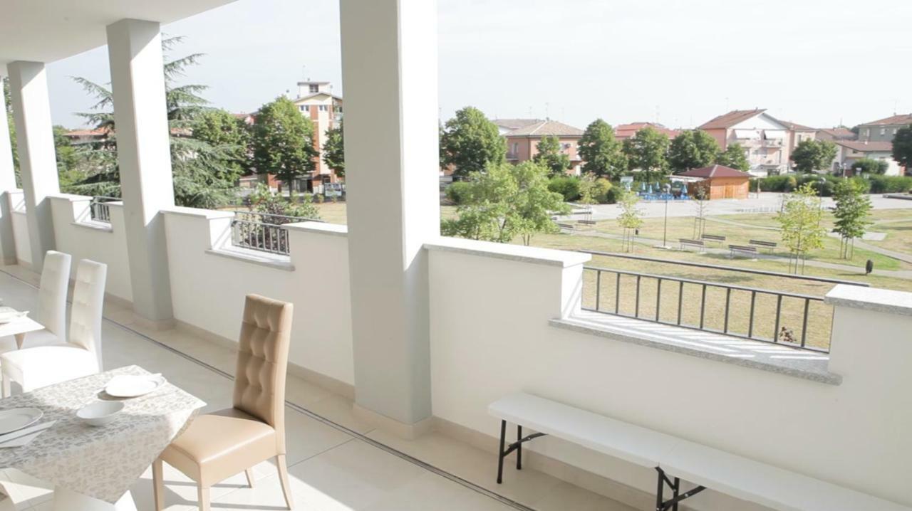 Affittacamere Piacenza Palace Exteriör bild